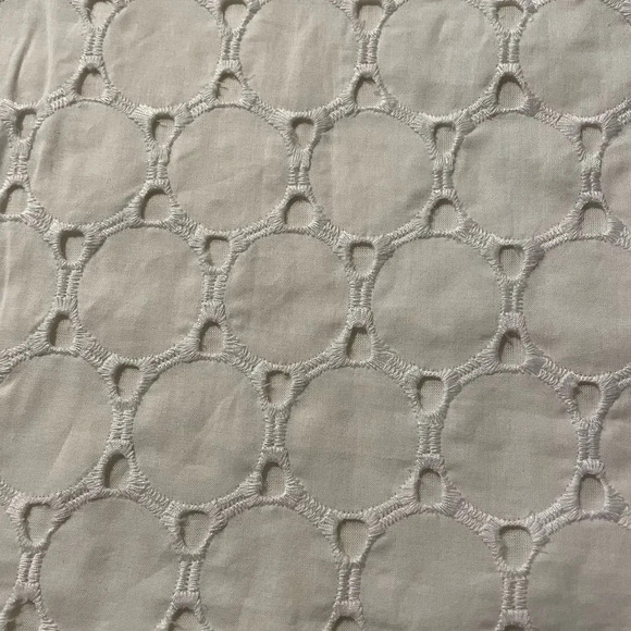 BANANA REPUBLIC Eyelet Bow Back Tank in White - Picture 5 of 7